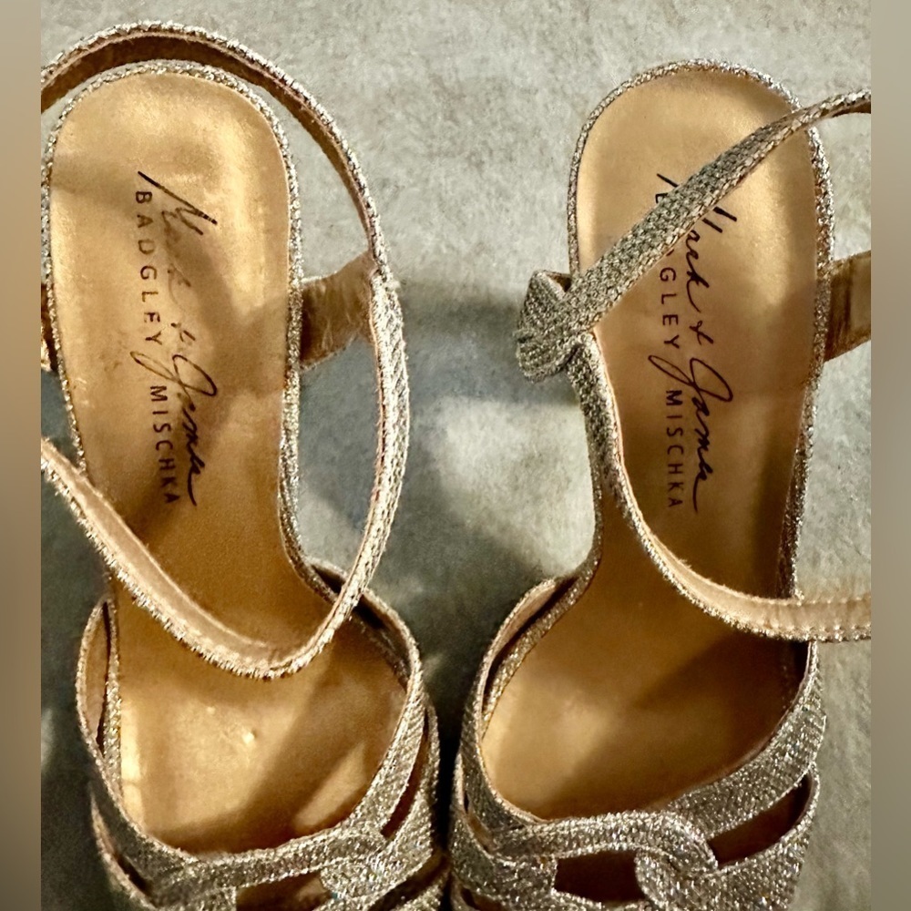 Badgley Mischka silver glitter shoes size 9 prom wedding - Picture 4 of 9